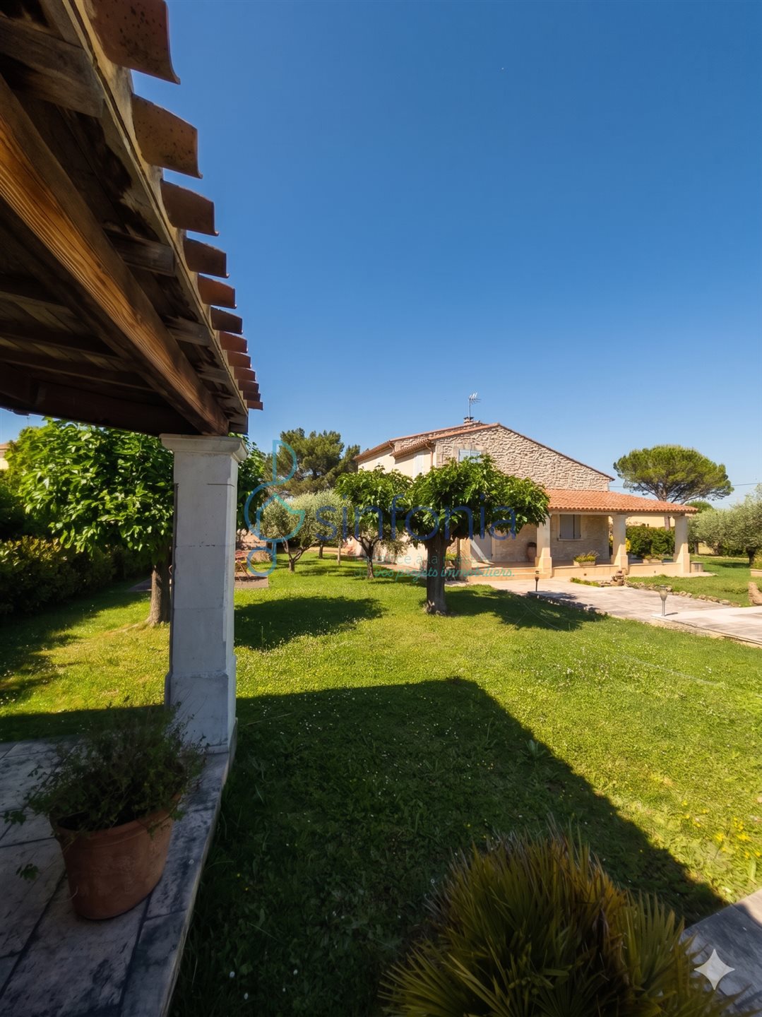 Maison à vendre, 235m², Saint-Geniès-de-Malgoirès