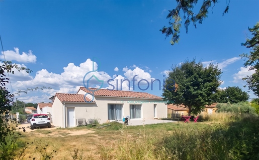 Maison 3 pièces 106 m² · à Saint-Geniès-de-Malgoirès · 106 m² · 316 000 €