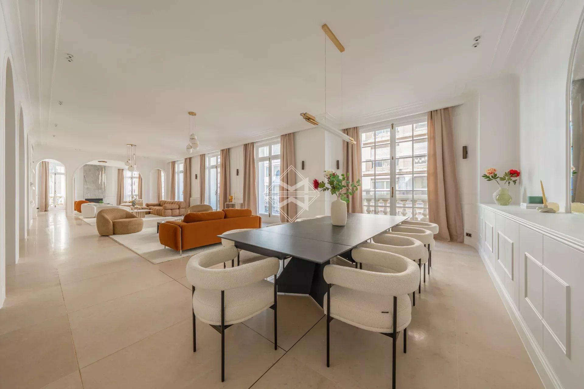 Appartement – Paris, Faubourg Saint-Honoré - Vue 3