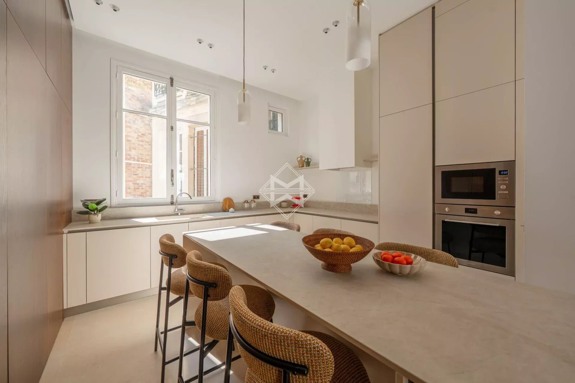 Appartement – Paris, Faubourg Saint-Honoré - Vue 5