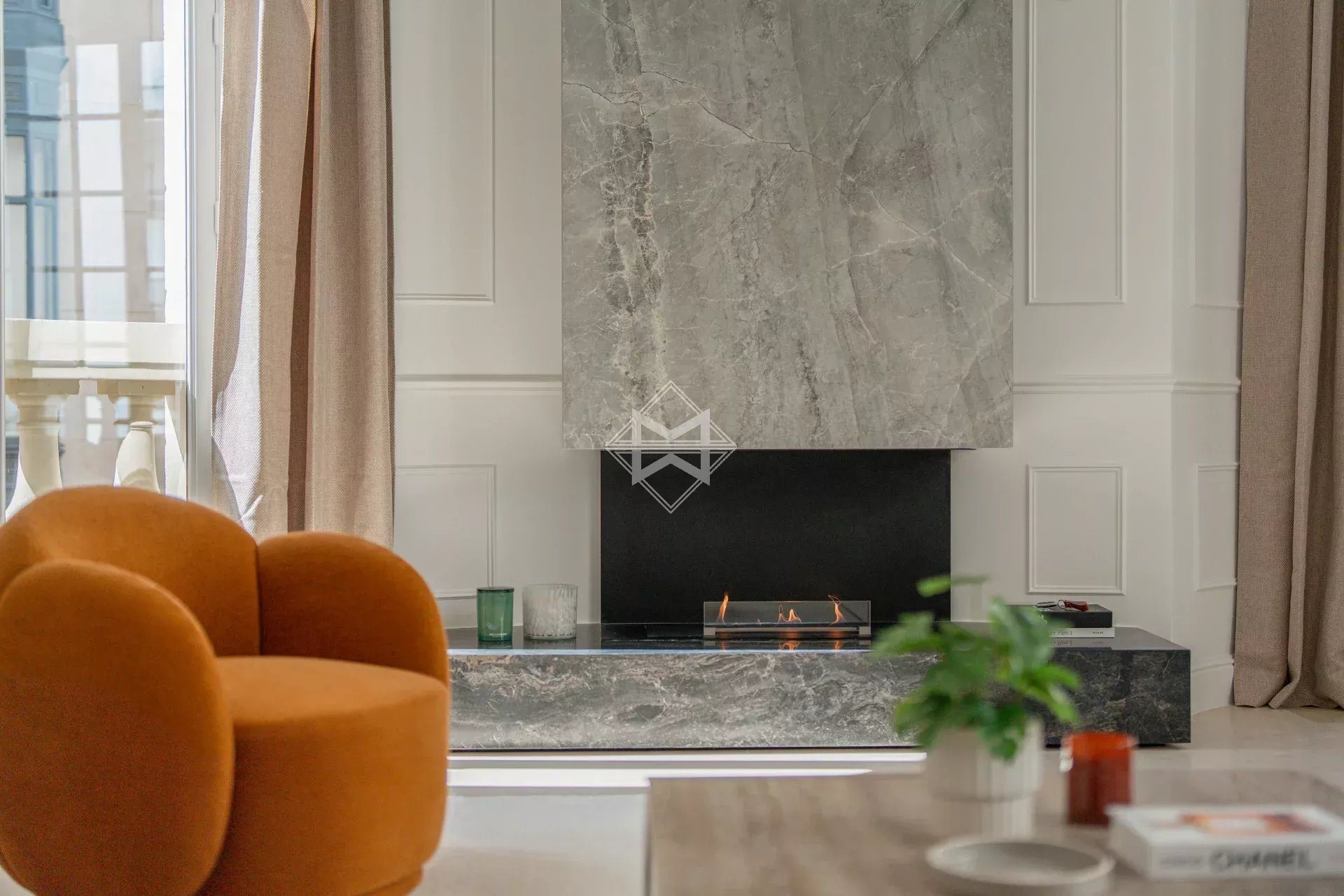 Appartement – Paris, Faubourg Saint-Honoré - Plus