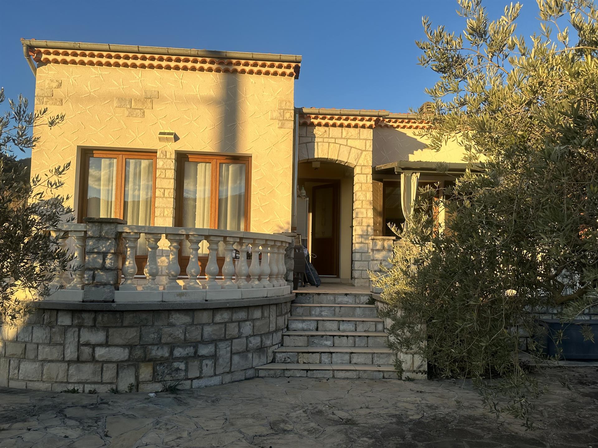 Maison à vendre, 102m², Malijai