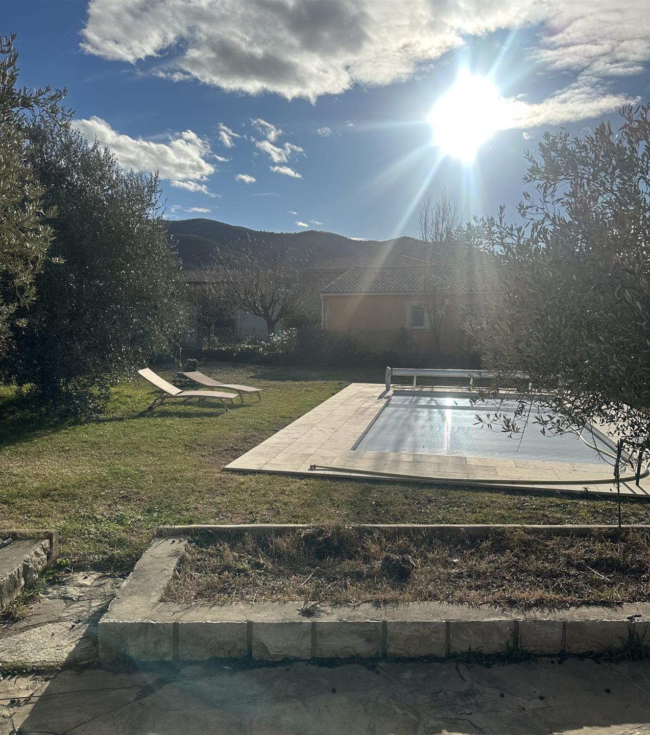 Maison à vendre, 102m², Malijai