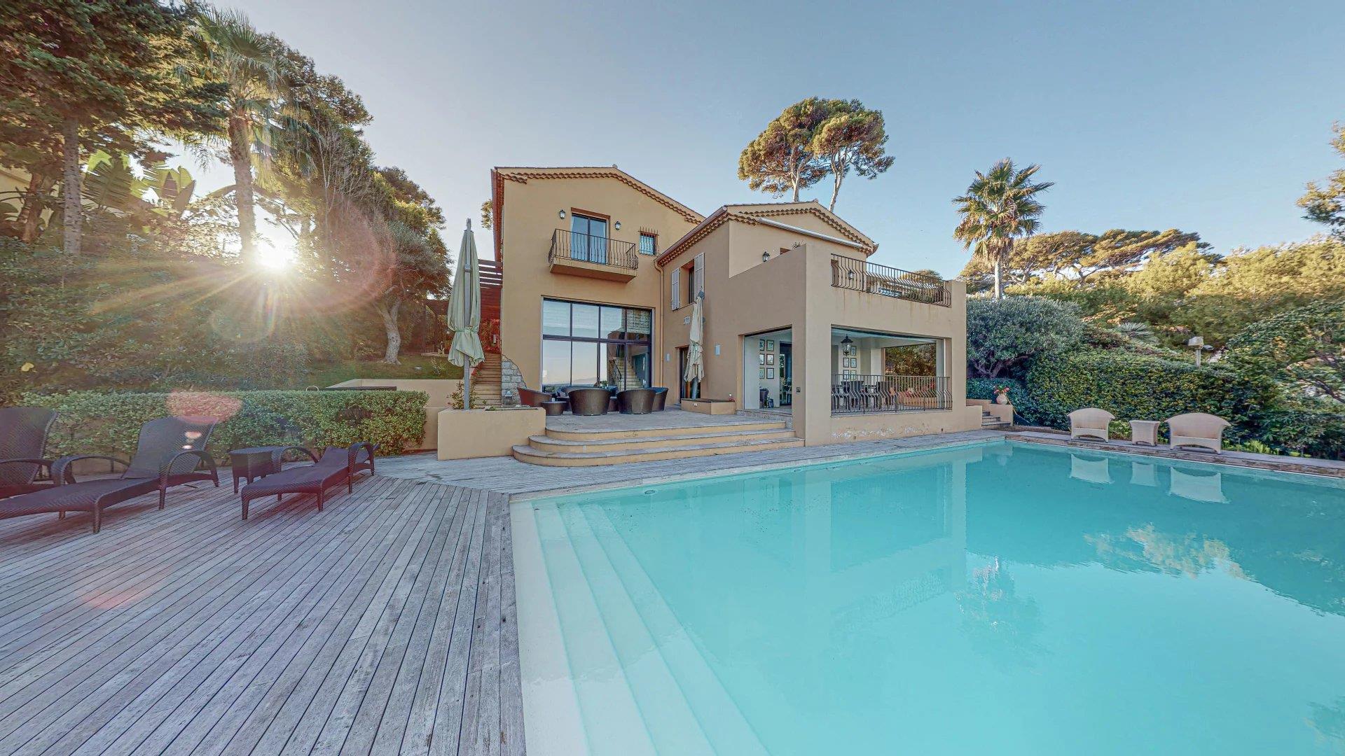Maison à vendre, 320m², Antibes
