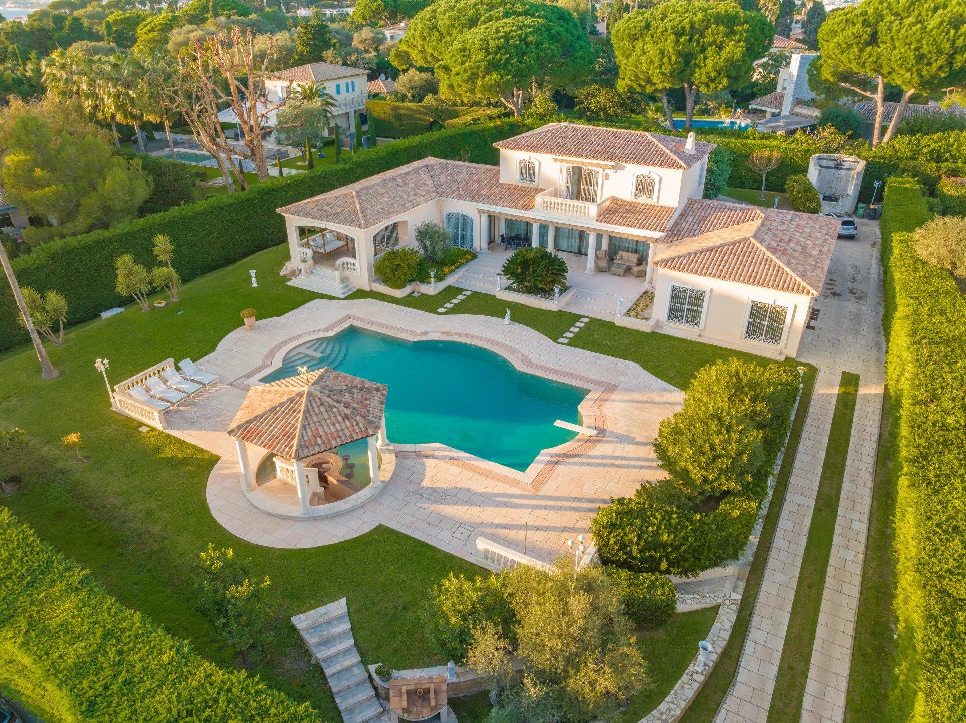 Maison à vendre, 450m², Antibes
