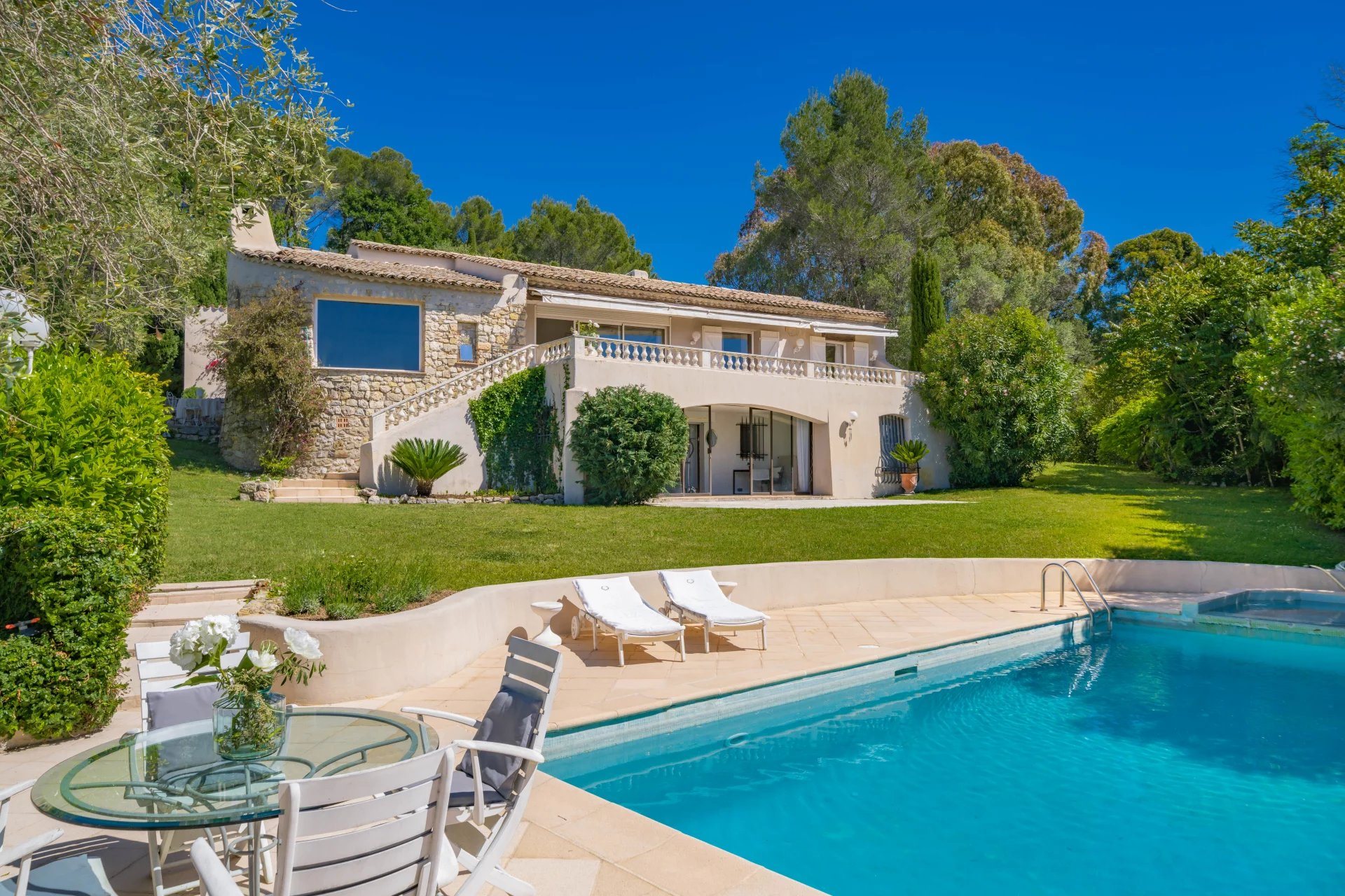 Maison à vendre, 427m², Mougins
