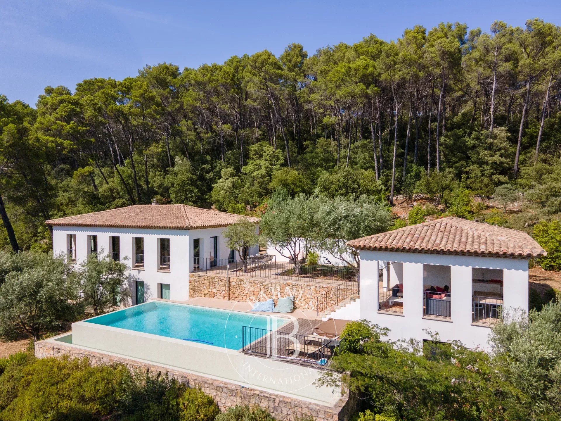 Maison à vendre, 220m², Lorgues