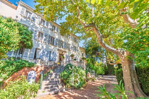 Maison 20 pièces 500 m² · à Lorgues · 500 m² · 2 590 000 €