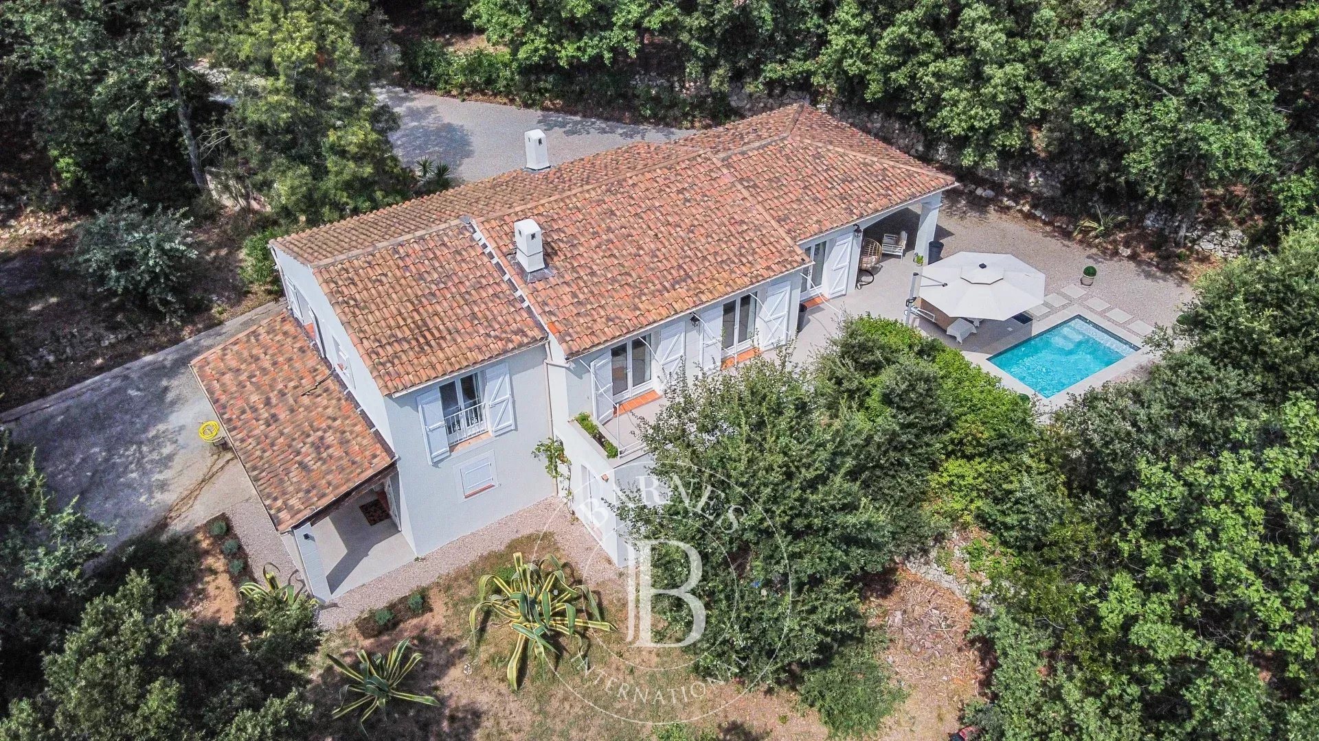 Maison à vendre, 180m², Bagnols-en-Forêt