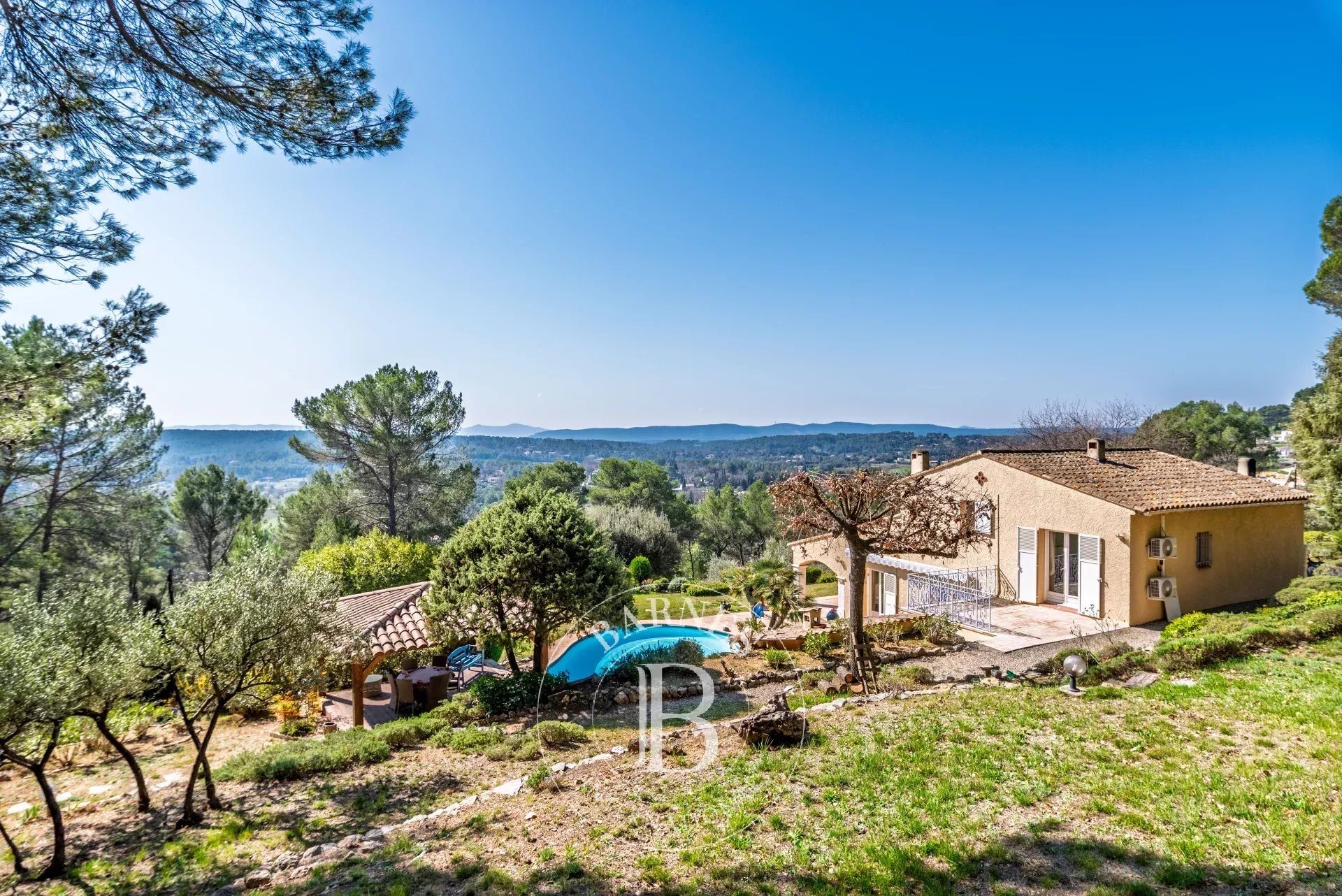 Maison à vendre, 206m², Lorgues