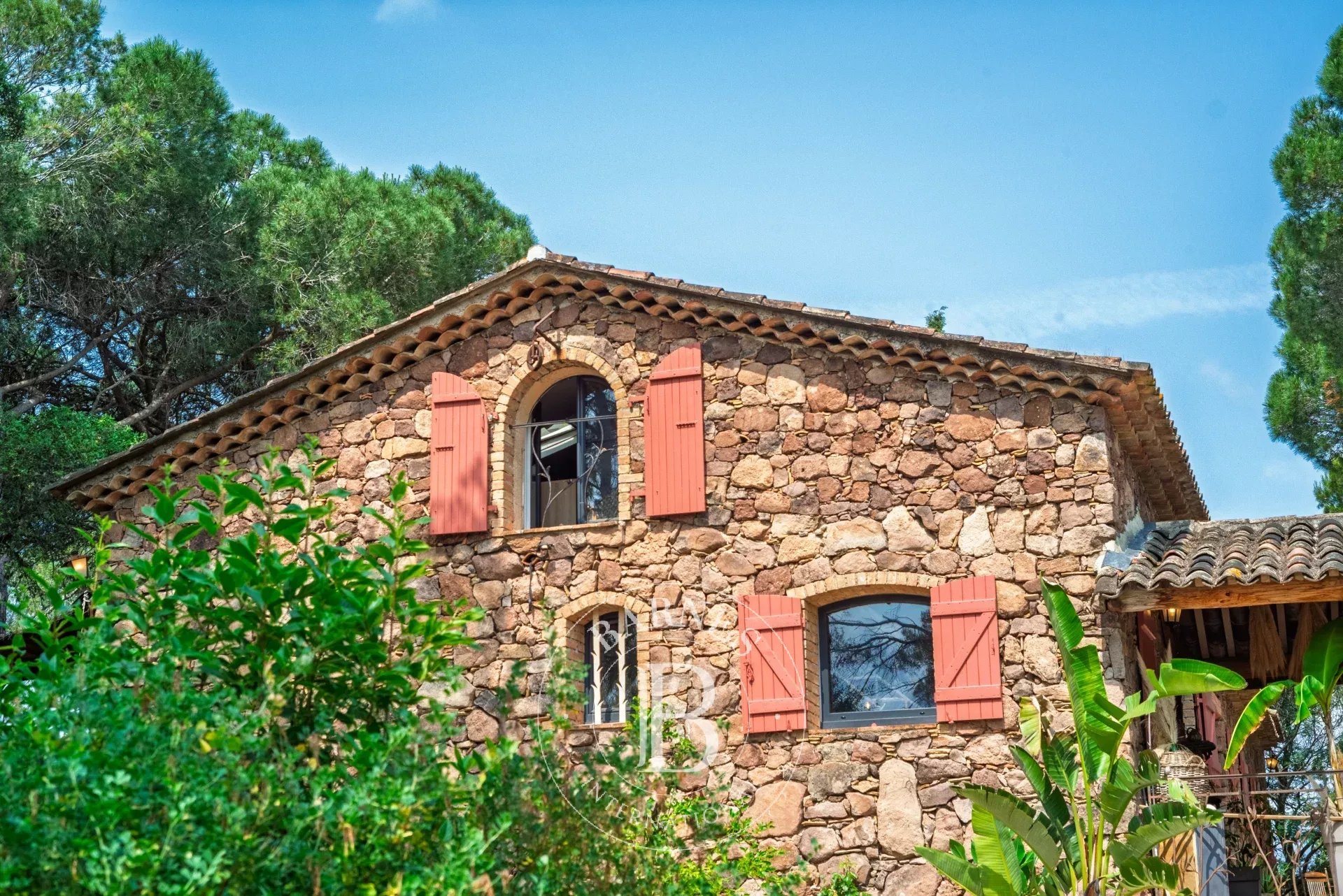 Maison à vendre, 200m², Roquebrune-sur-Argens