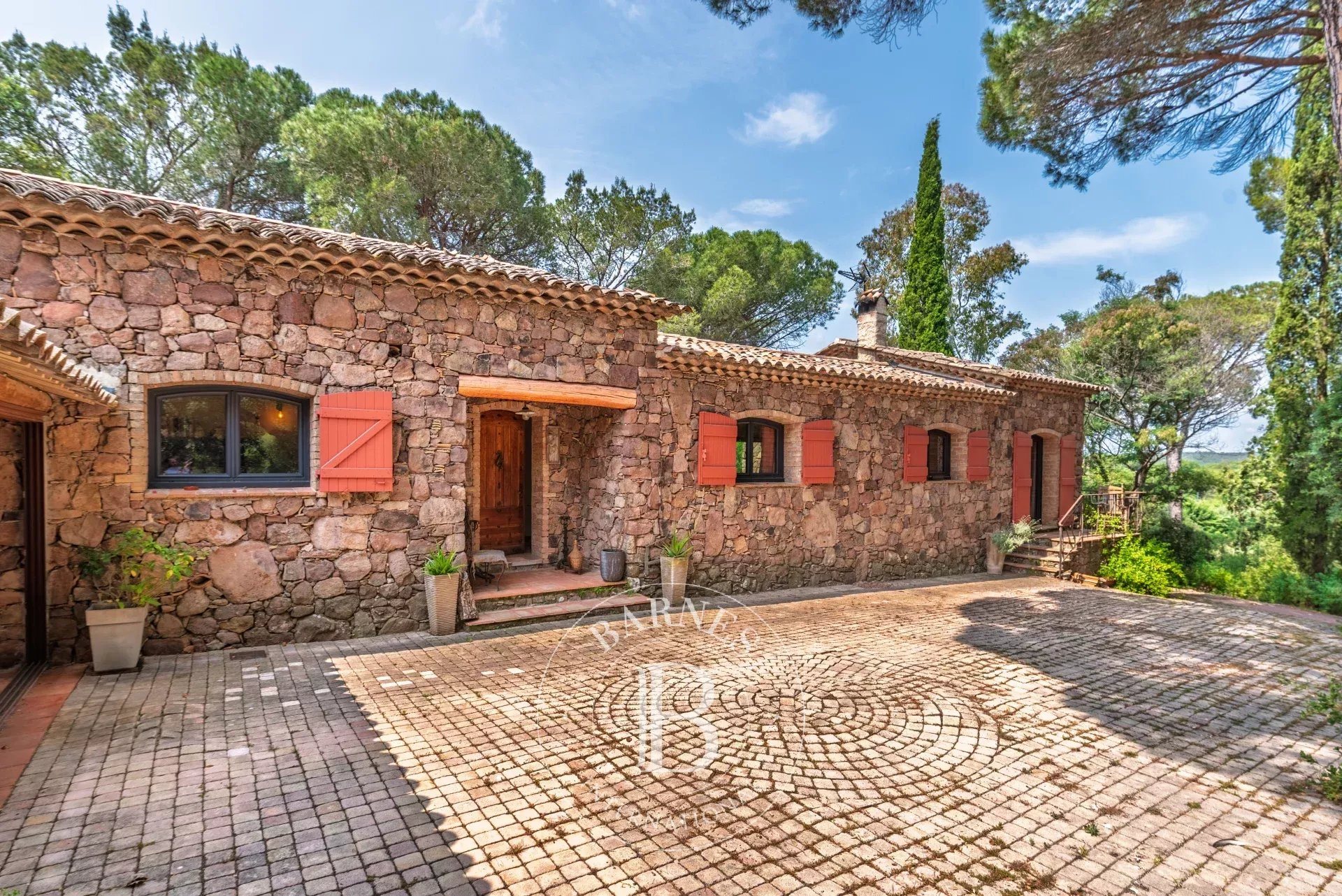 Maison à vendre, 200m², Roquebrune-sur-Argens