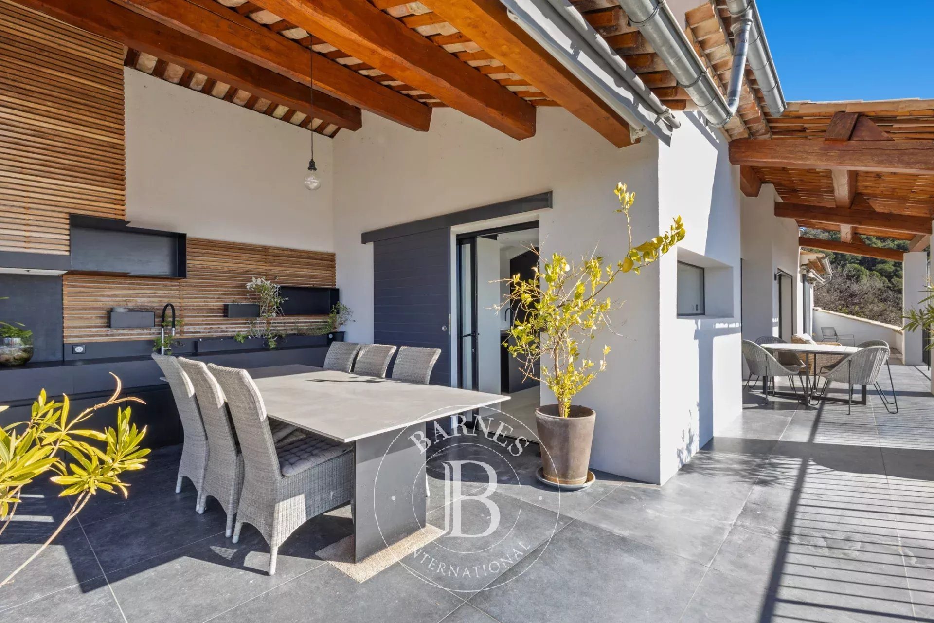 Maison à vendre, 550m², Seillans
