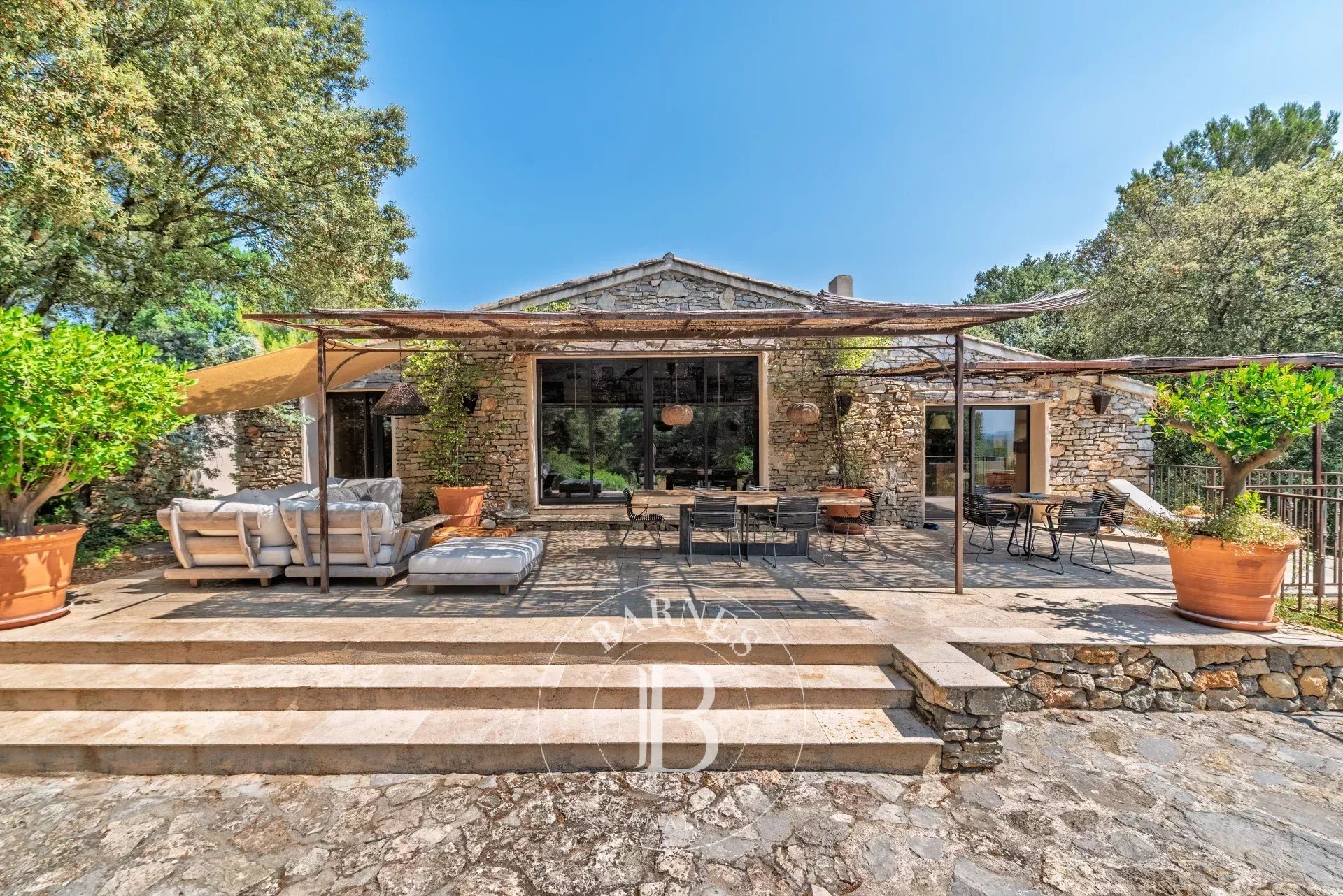 Maison à vendre, 600m², Saint-Maximin-la-Sainte-Baume