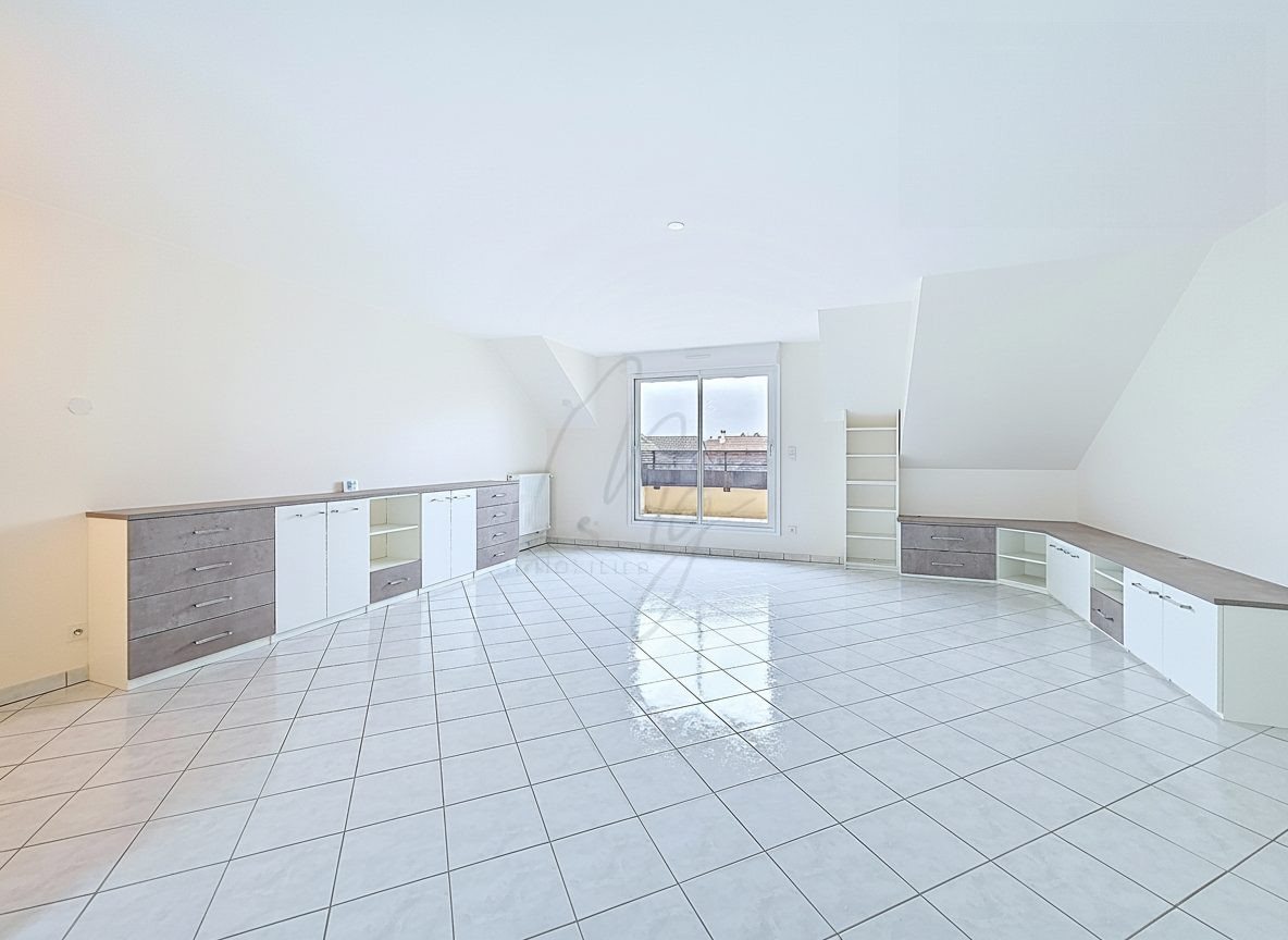 Appartement à vendre, 119m², Maurepas
