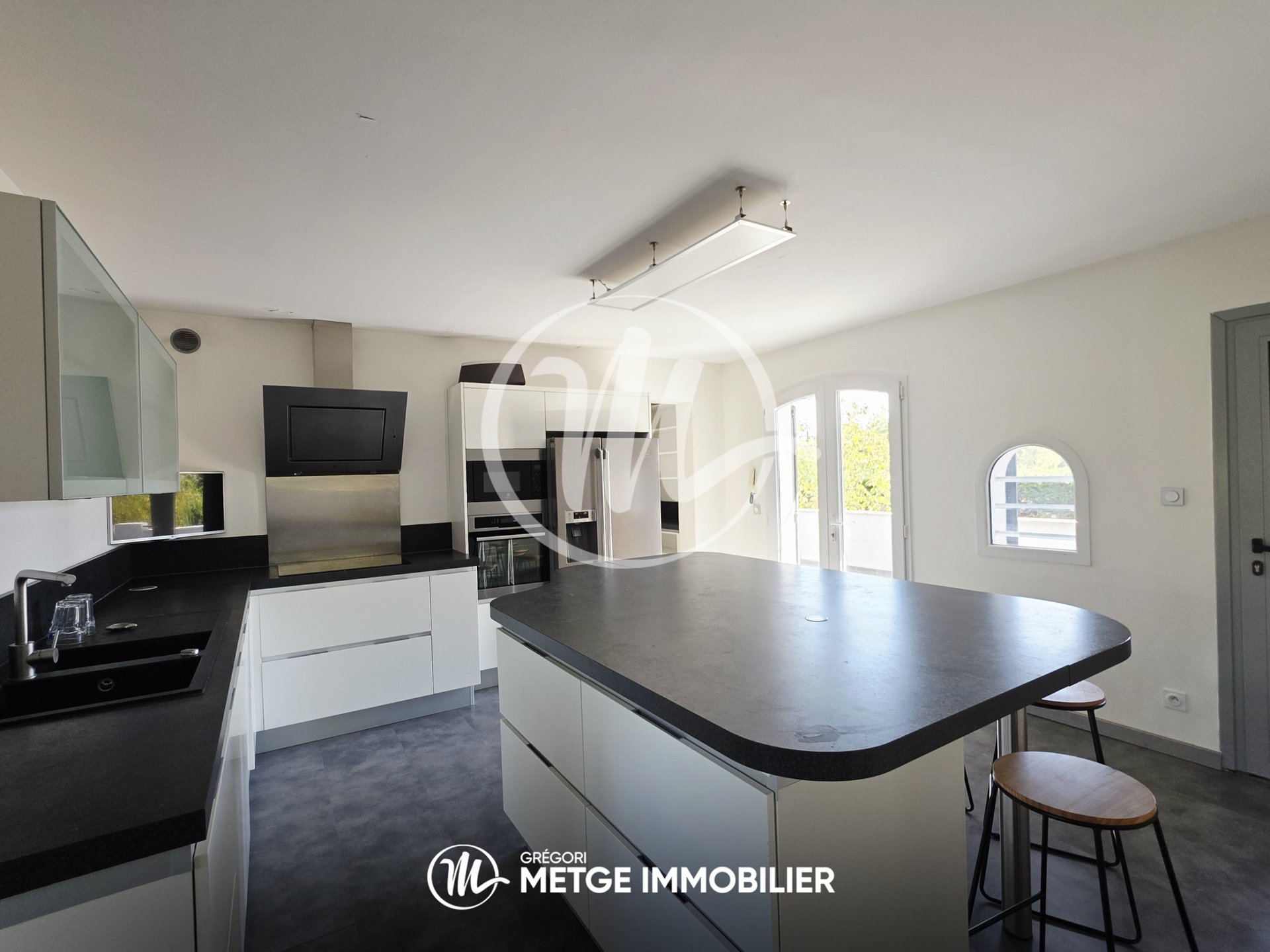 Maison à vendre, 200m², Méjannes-lès-Alès