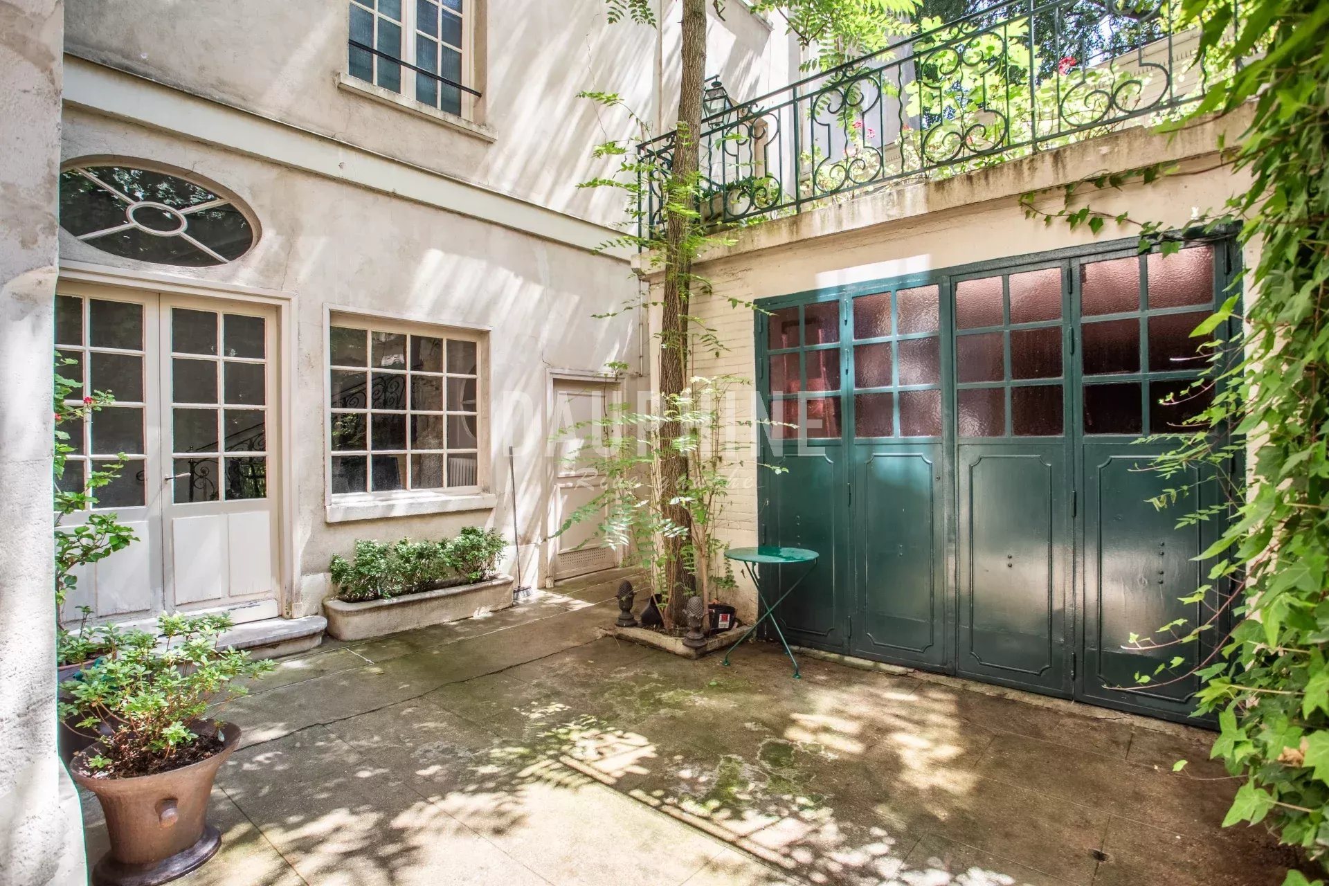 Appartement – Paris, Quartier de la Monnaie - Plus