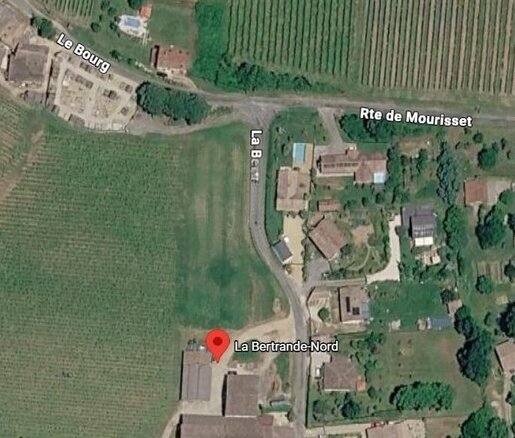 Terrain 1569 m² · à Omet · 148 000 €