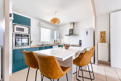 Maison 4 pièces 96 m² · à Eysines · 96 m² · 345 000 €