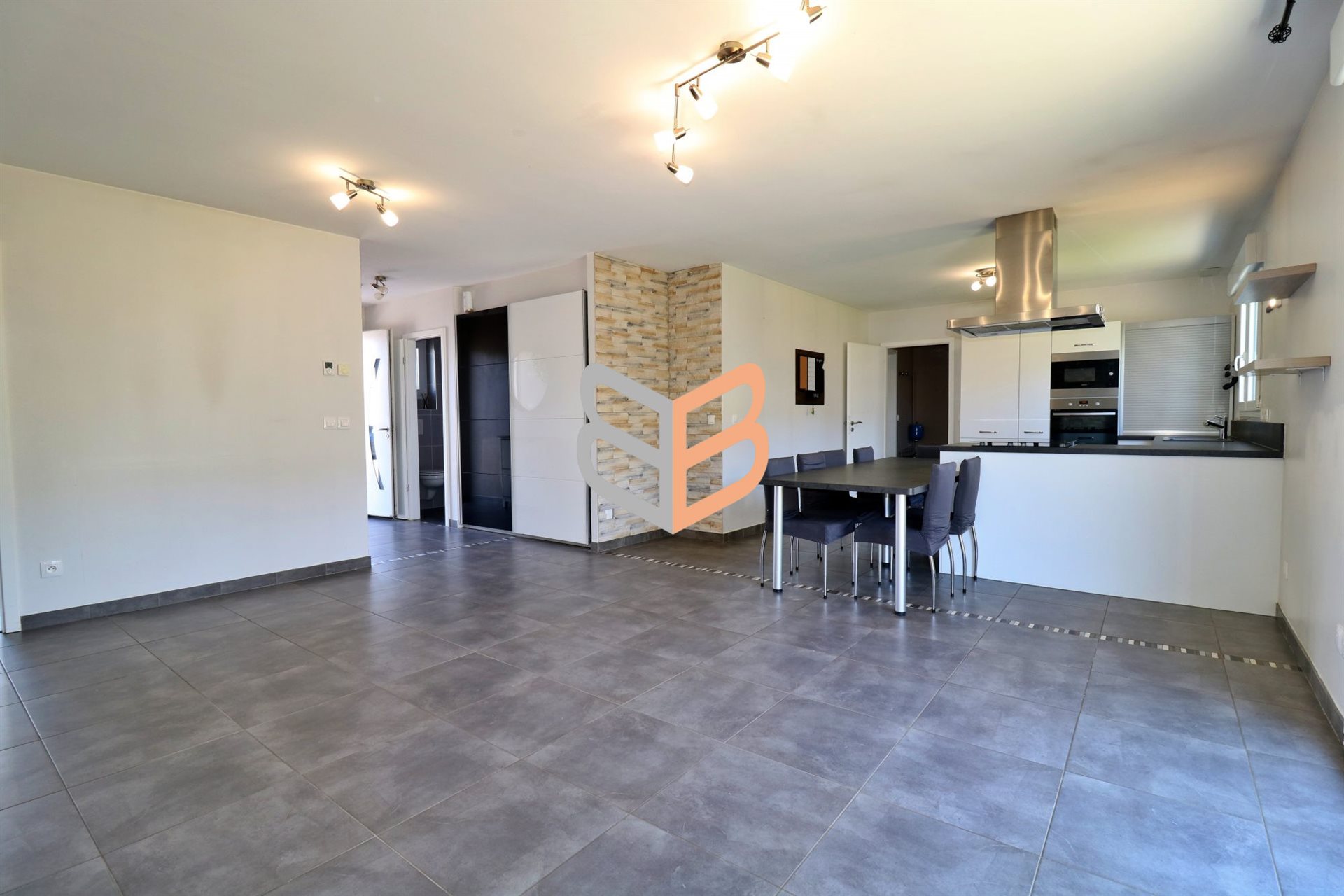 Maison à vendre, 94m², Tressange