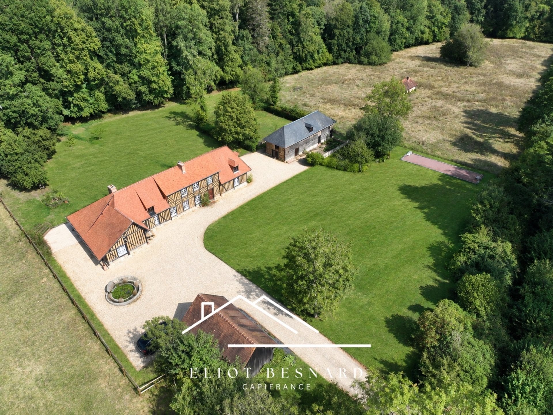 Maison à vendre, 212m², Pont-l'Evêque