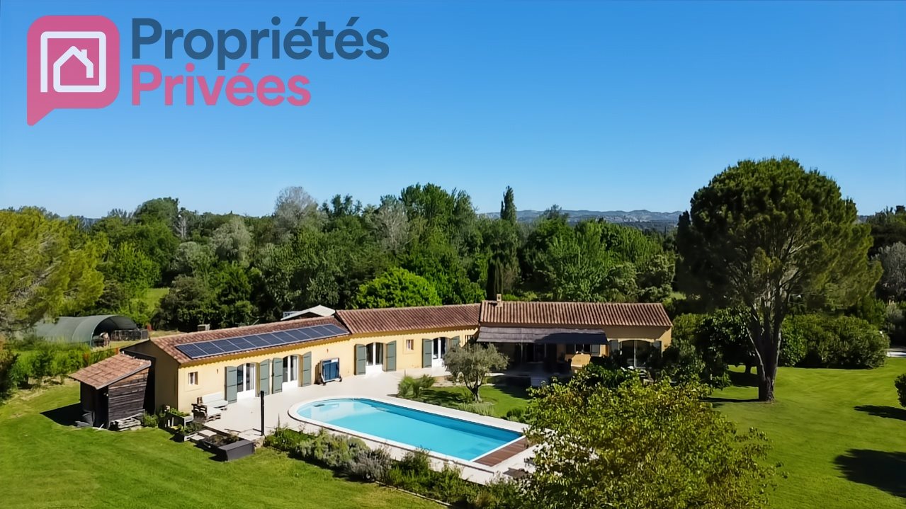 Maison à vendre, 197m², Mouriès