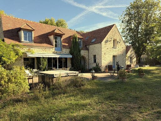 Maison 6 pièces 395 m² · à Montfort-l'Amaury · 395 m² · 2 450 000 €