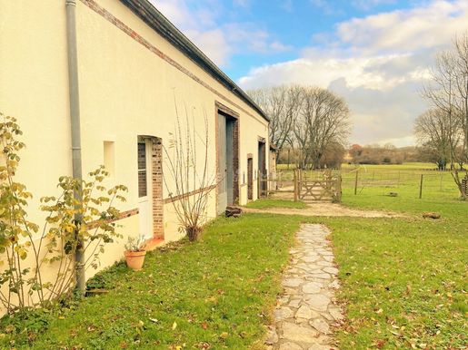 Maison 5 pièces 142 m² · à Mortagne-au-Perche · 142 m² · 498 200 €
