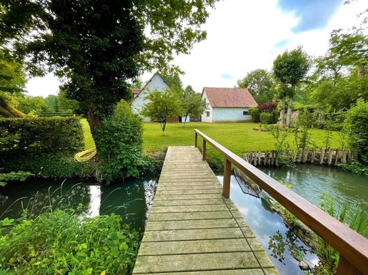 Maison 6 pièces 240 m² · à Fontainebleau · 240 m² · 1 643 000 €