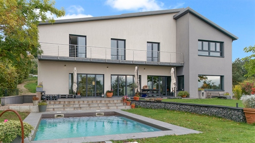 Maison 10 pièces 280 m² · à Thionville · 280 m² · 999 000 €
