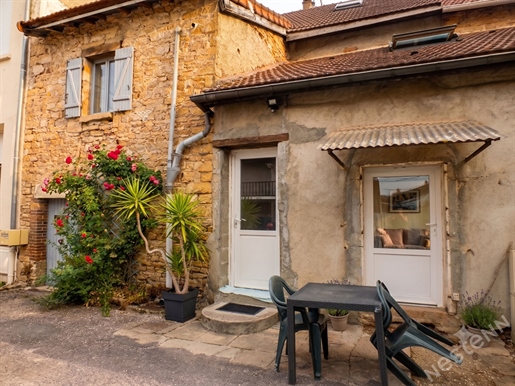 Maison 6 pièces 145 m² · à Nanton · 145 m² · 172 000 €