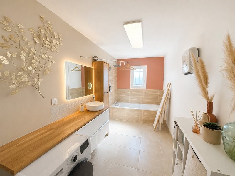 Maison à vendre, 91m², Beauvoisin