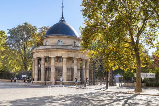 Appartement 7 pièces 240 m² · à Paris 8ème · 240 m² · 2 835 000 €