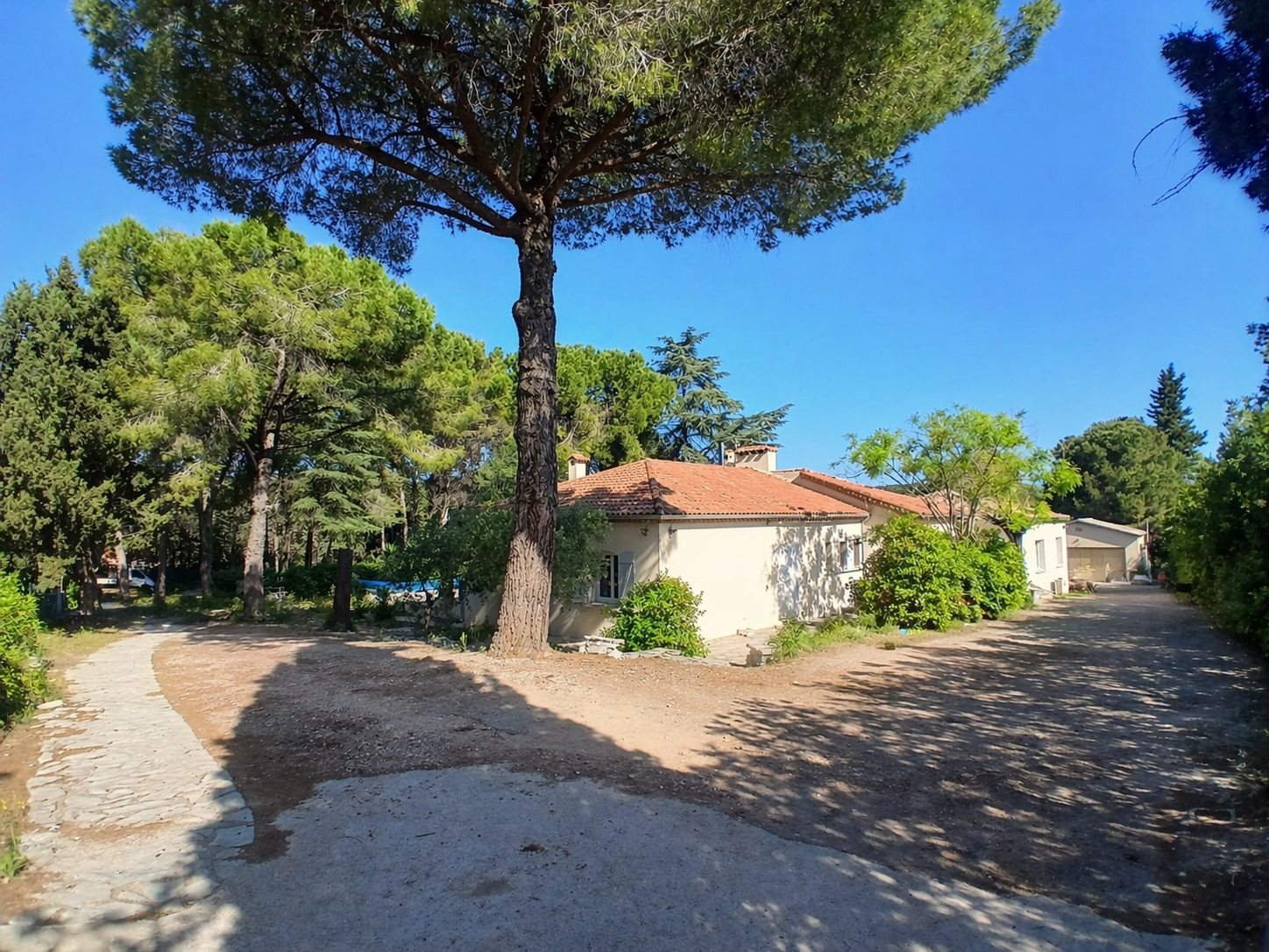 Maison à vendre, 206m², Clermont-l'Hérault