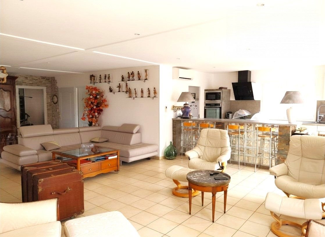 Maison à vendre, 161m², Clermont-l'Hérault