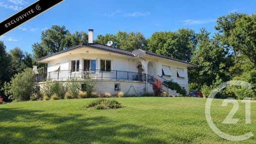 Maison 6 pièces 146 m² · à Salignac-Eyvigues · 146 m² · 320 000 €