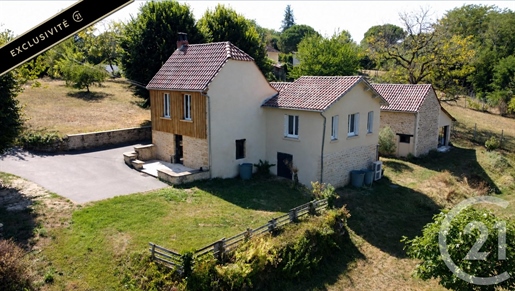 Maison 6 pièces 164 m² · à Sarlat-la-Canéda · 164 m² · 270 000 €