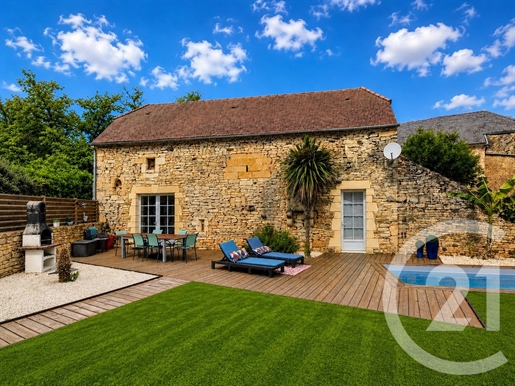 Maison 6 pièces 99 m² · à Archignac · 99 m² · 370 000 €