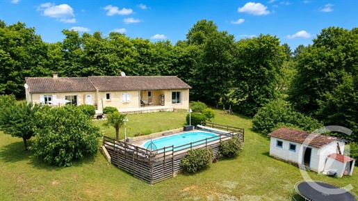 Maison 7 pièces 156 m² · à Simeyrols · 156 m² · 337 600 €