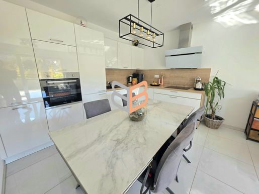Appartement 3 pièces 48 m² · à Audun-le-Tiche · 48 m² · 249 000 €