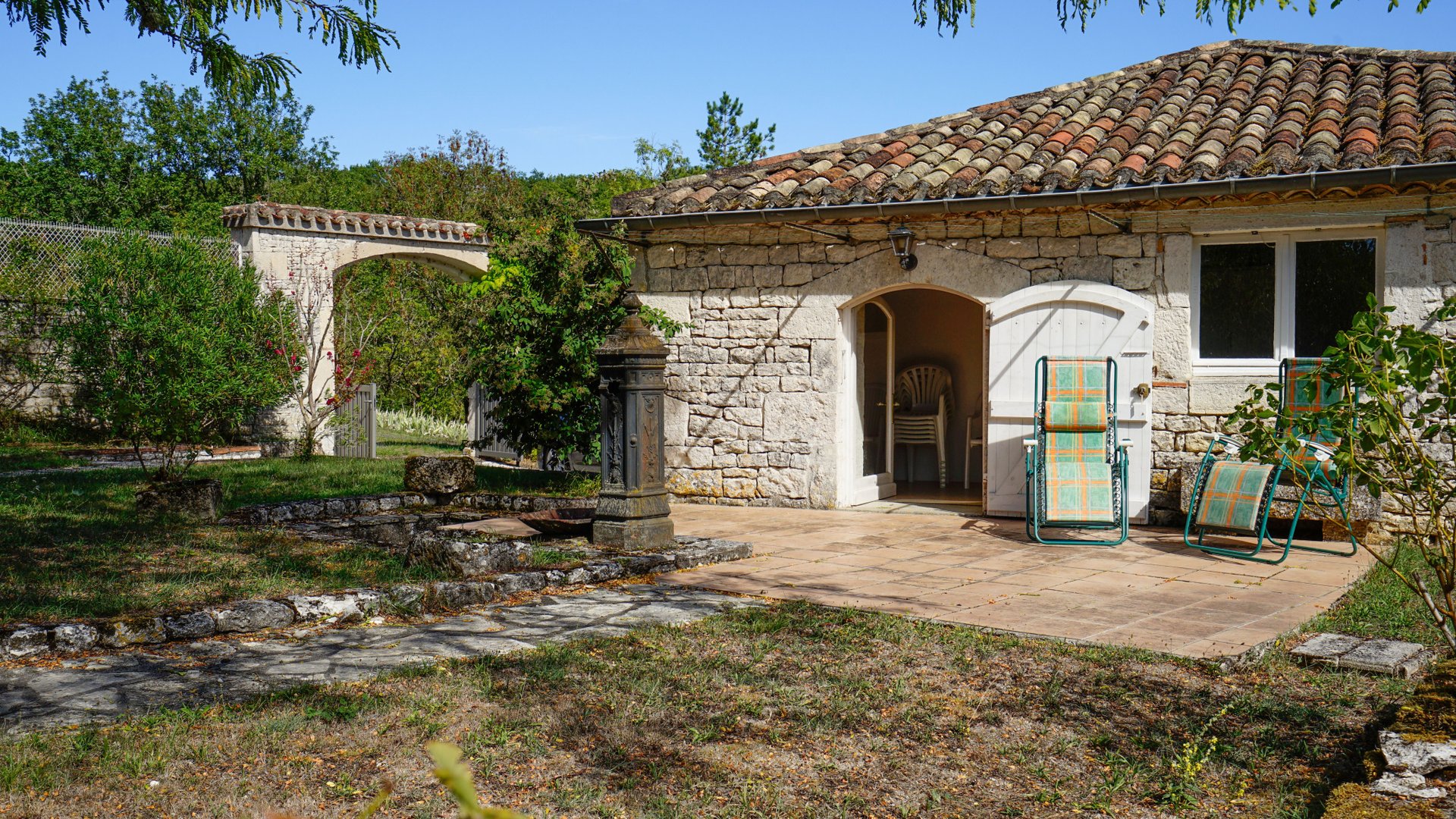 Maison à vendre, 250m², Montaigu-de-Quercy