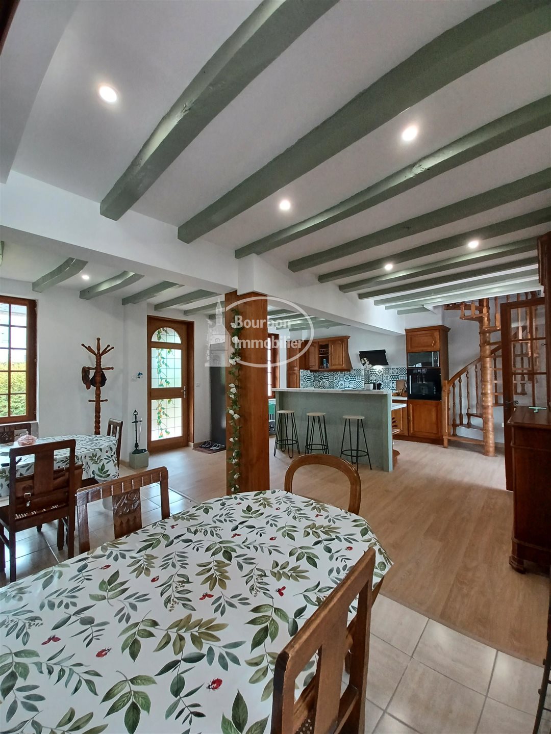 Maison à vendre, 102m², Cronat