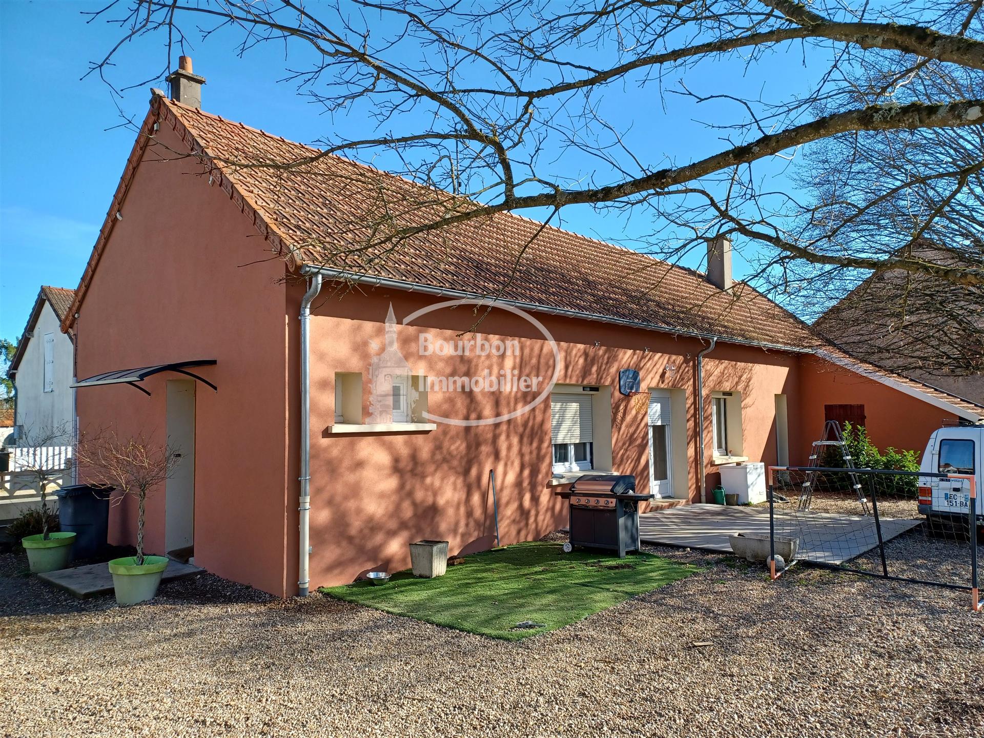 Maison à vendre, 90m², Garnat-sur-Engièvre