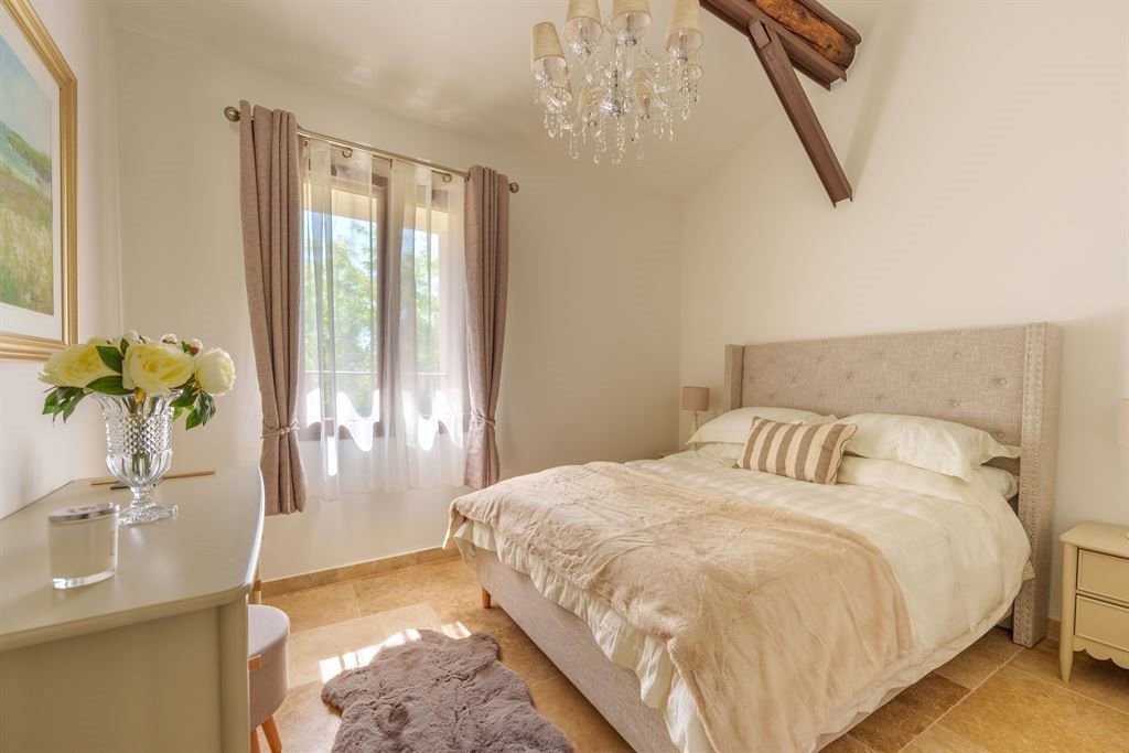 Maison à vendre, 100m², Saint-Geniès-de-Fontedit