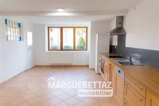 Maison 9 pièces 255 m² · à Gaillard · 255 m² · 962 000 €