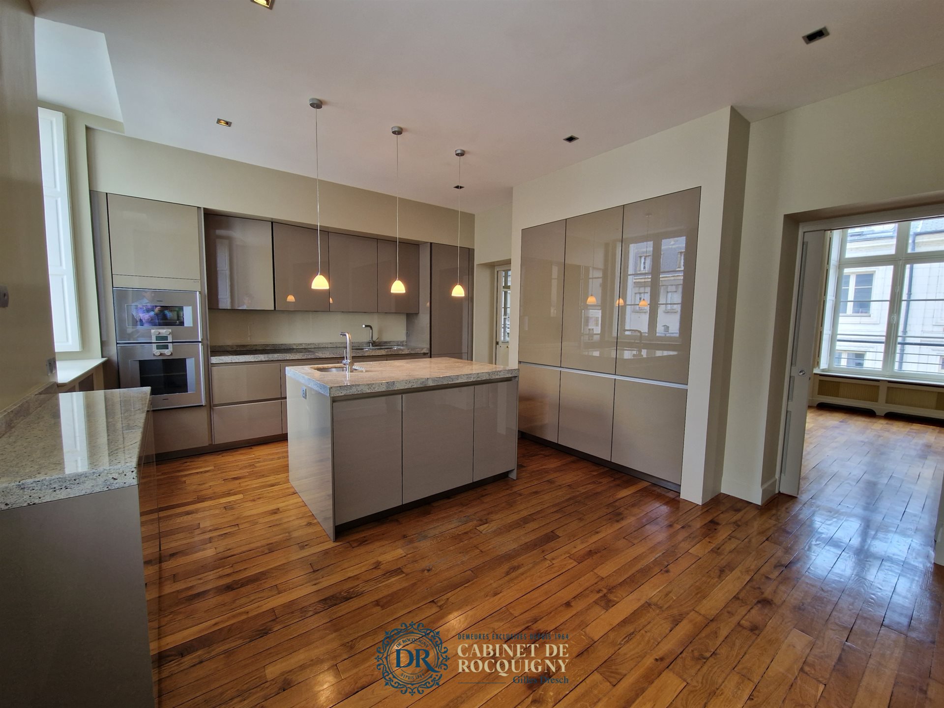 Appartement à louer, 223m², Orléans
