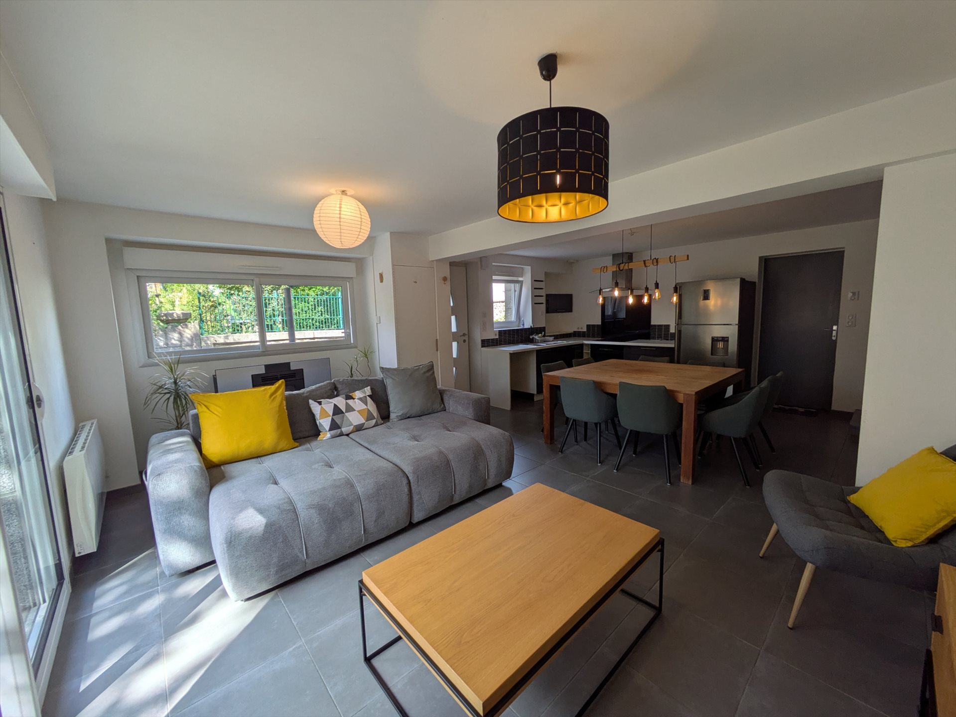 Maison à louer, 81m², Fougères