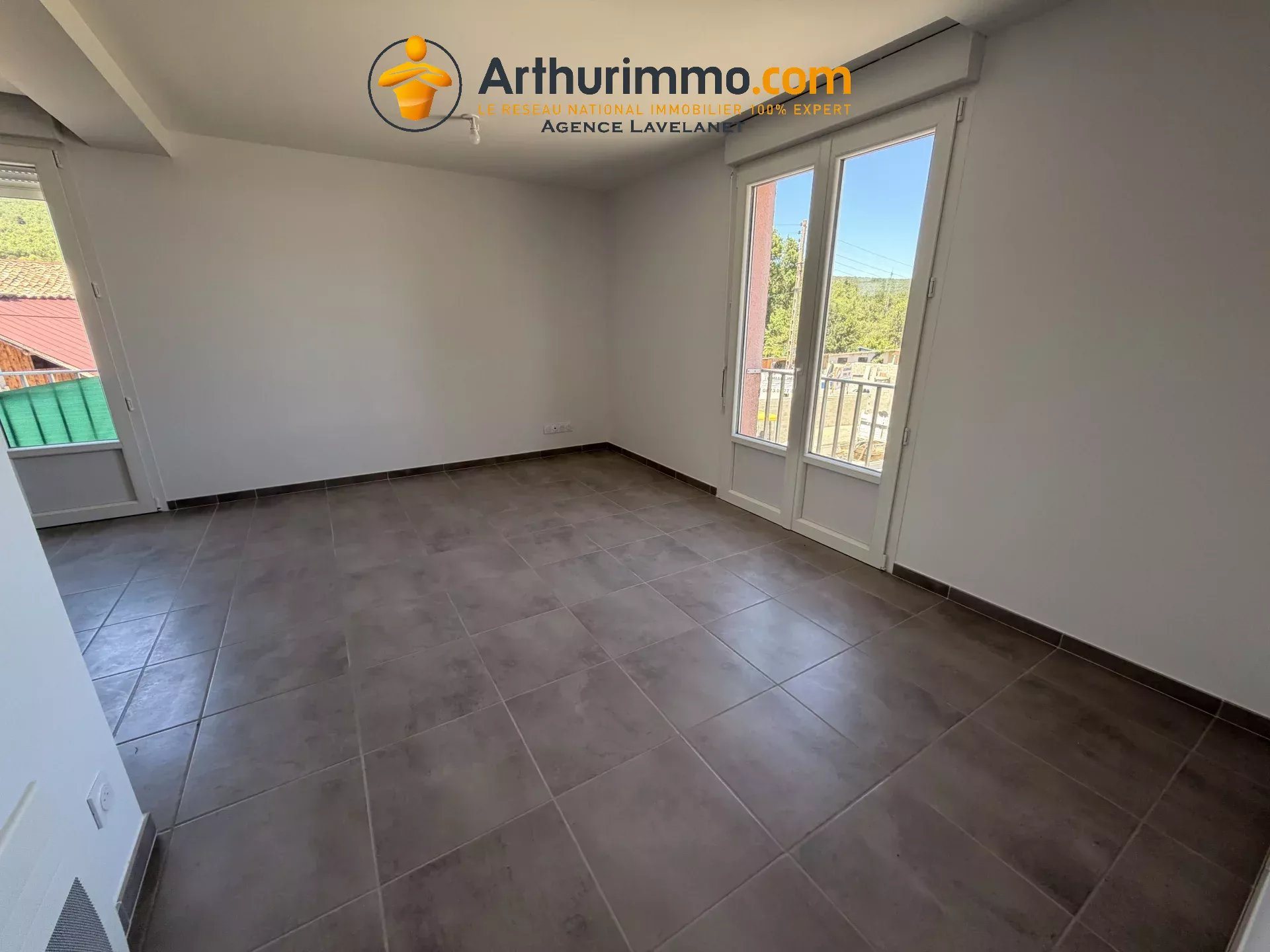 Appartement à louer, 47m², Villeneuve-d'Olmes