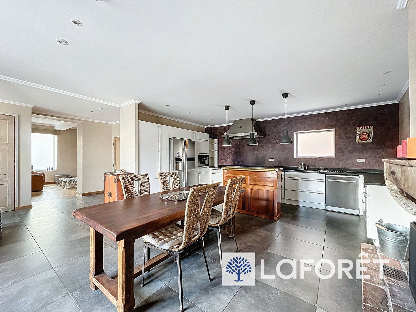 Maison à louer, 224m², Champagne-au-Mont-d'Or