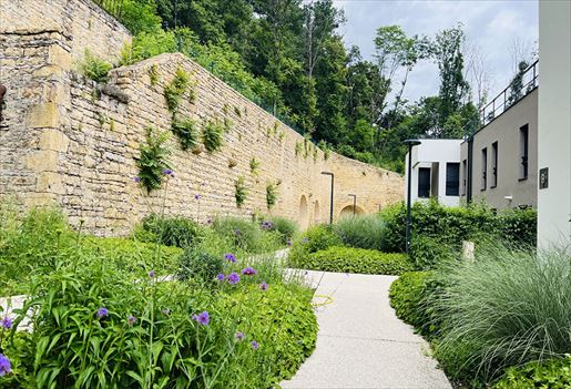 4 pièces 96 m² · à Saint-Cyr-au-Mont-d'Or · 96 m² · 599 000 €